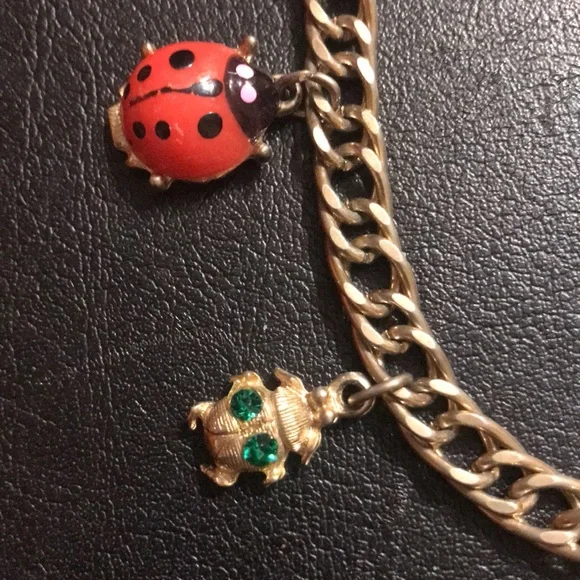 Ladybug 🐞 bracelet - Picture 3 of 4